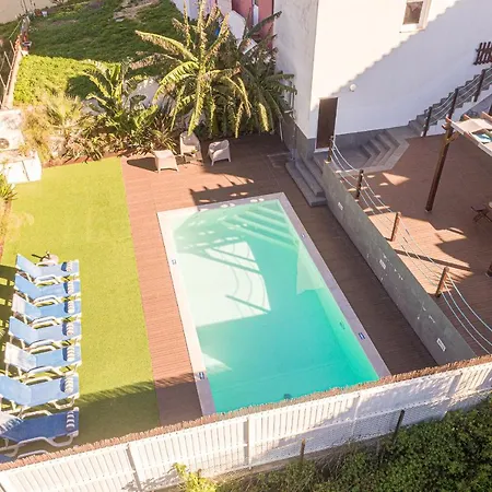 Assenta Villa *